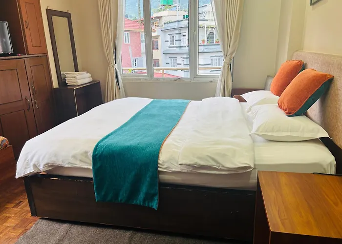 Mums & Apartment-a Real Experience *